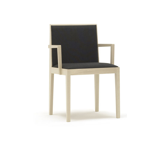 Vogue SI 1761 | Chairs | Andreu World