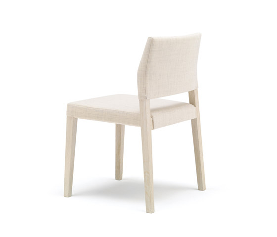 Valeria Comfort SI 7519 | Chairs | Andreu World