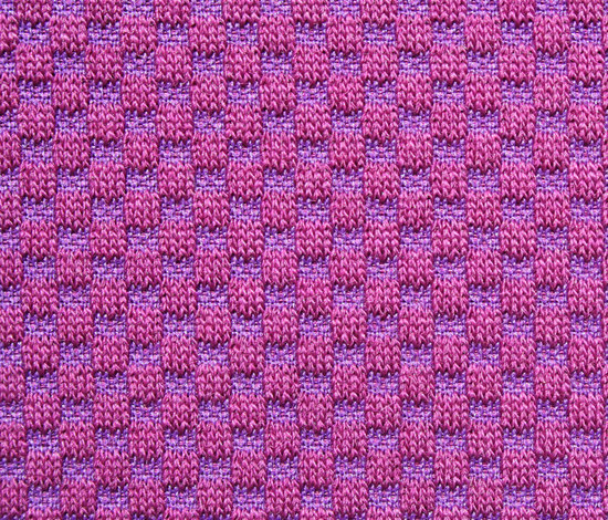 Dotty Fuchsia | Upholstery fabrics | Innofa