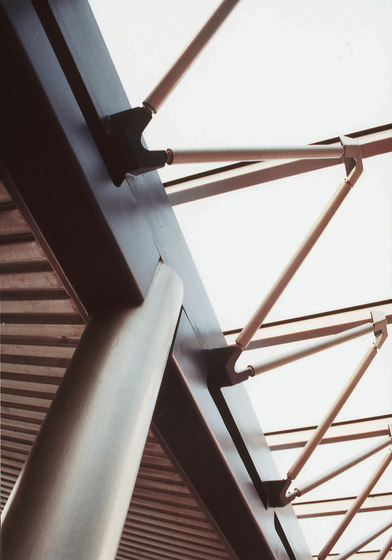 terminal Universal roofing system | Fermate mezzi | mmcité