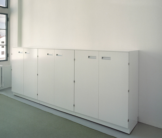 DO4200 Cabinet system | Armoires | Designoffice