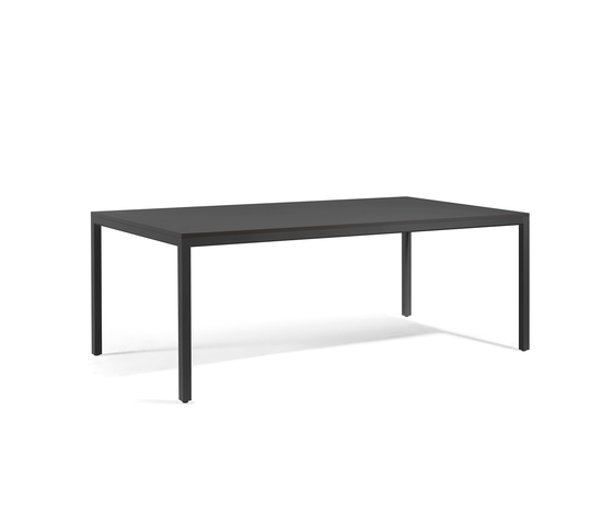 Quarto rectangular dining table | Dining tables | Manutti