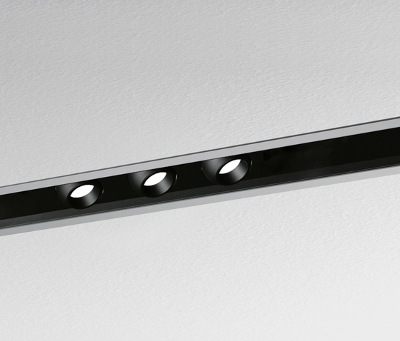 Java Linear System Multispot Lighting Module | Recessed ceiling lights | Artemide Architectural