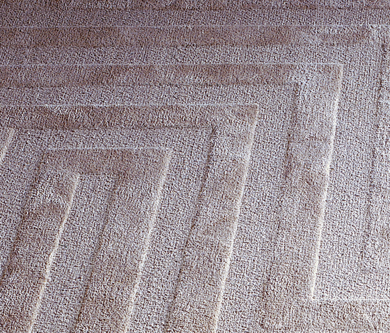 Siena Carpet | Rugs | Minotti