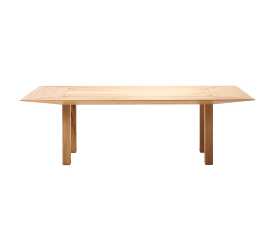 Hot Tuna table | Dining tables | Spazio RT