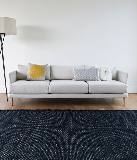 Theo sofa system | Canapés | Case Furniture