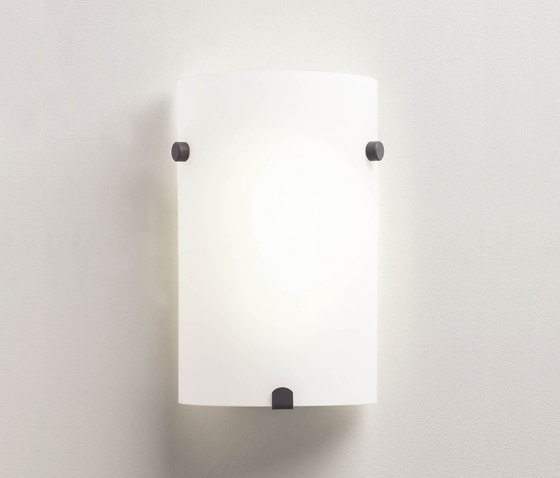 Maja Wall lamp | Lampade parete | Bsweden