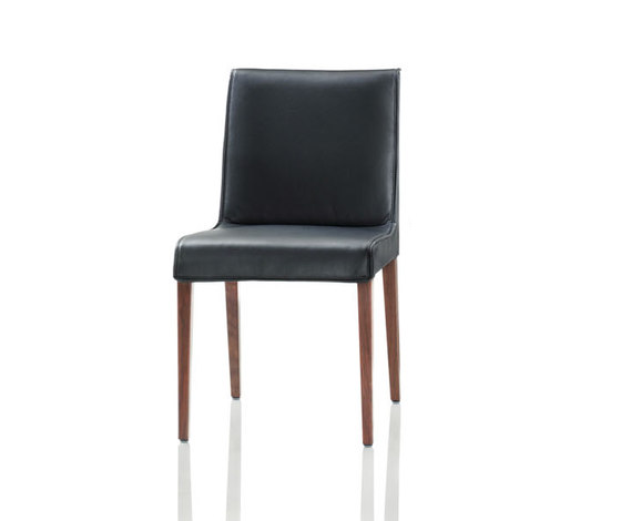 Leslie Chair | Chairs | Wittmann