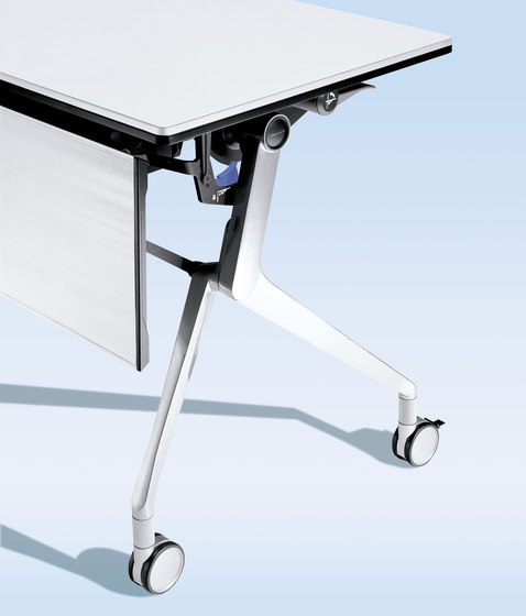 Folding Table NT | Contract tables | Okamura