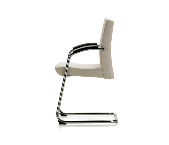 E+ | Chairs | Forma 5