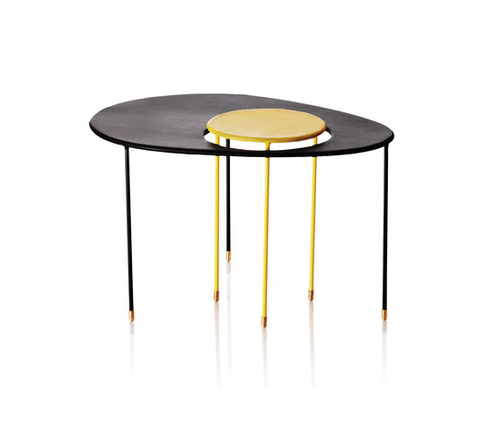Kangourou Side table | Tables d'appoint | GUBI