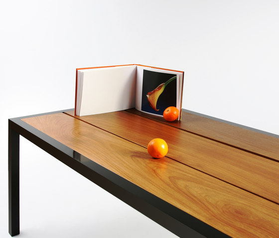 Lamola Wood | Dining tables | Richard Ábedu