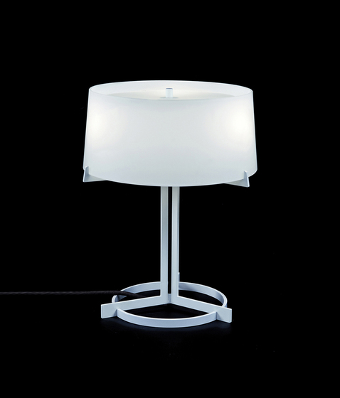 Frisbee - table lamp | Table lights | A.V. Mazzega