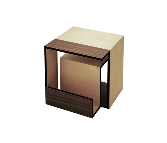 moebius Cube | Mesas auxiliares | xbritt moebel