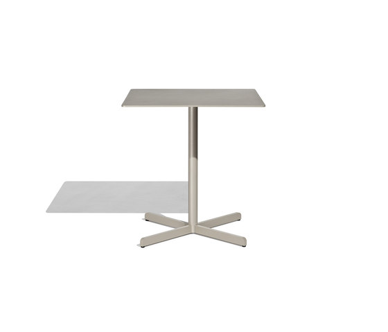 Sit central leg tables | Tables d'appoint | Bivaq