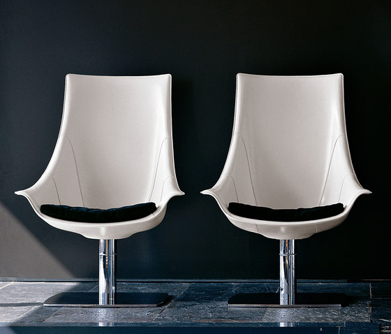 Lullaby Armchair high back | Sessel | Enrico Pellizzoni