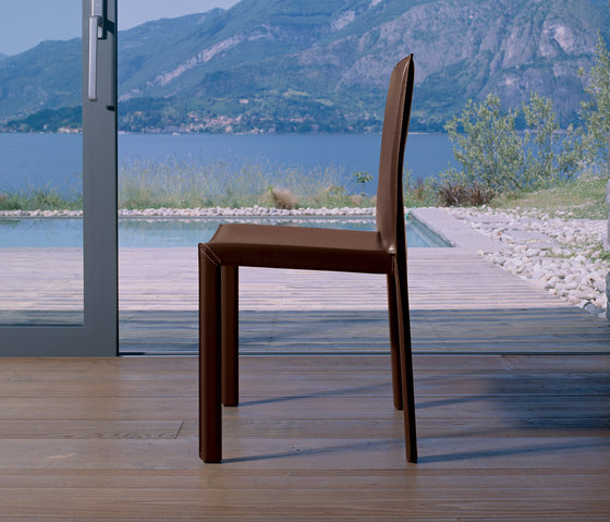 Pasqualina Chair | Sillas | Enrico Pellizzoni