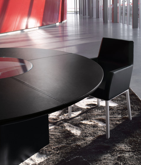 Star Table | Dining tables | Enrico Pellizzoni