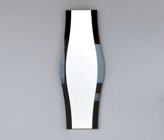 Summit 17 | Wall cabinets | Mastella Design