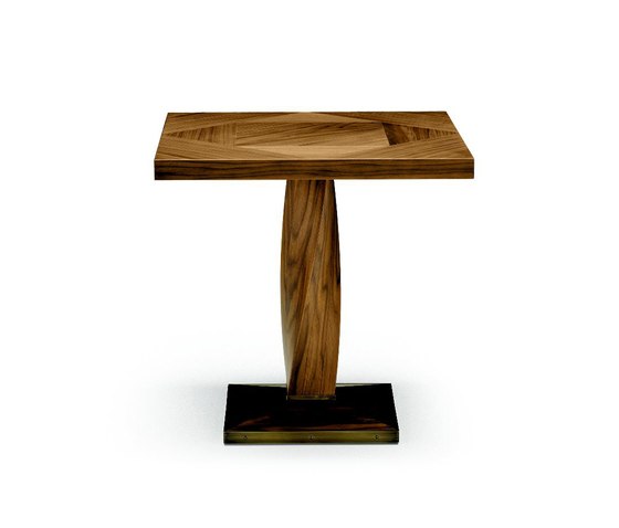 Turning | Dining tables | Interna