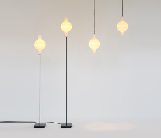 Trou² floor lamp | Lampade piantana | Cordula Kafka