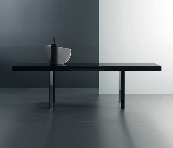 Axlon table | Dining tables | Acerbis