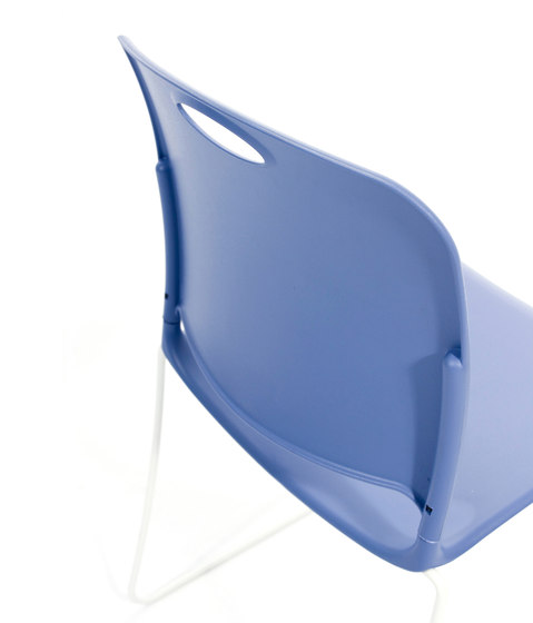 Maestro Stack chair | Sillas | KI