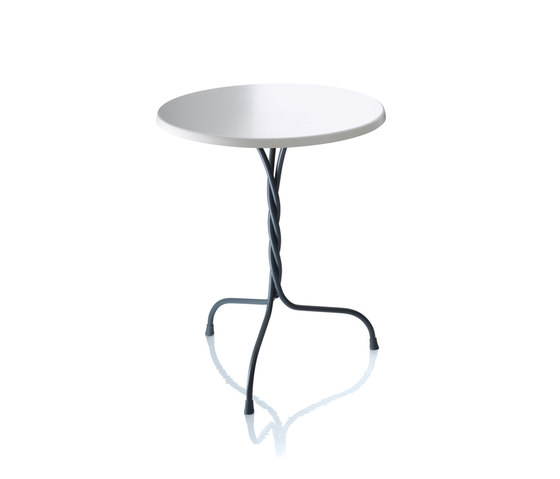 Vigna Table | Dining tables | Magis