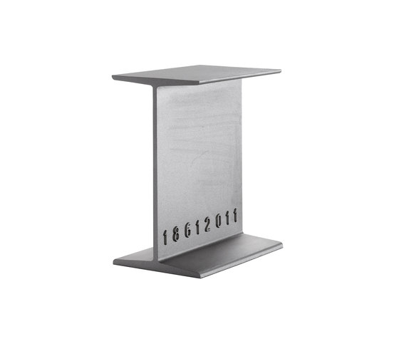 Italia side table/stool | Side tables | Desalto