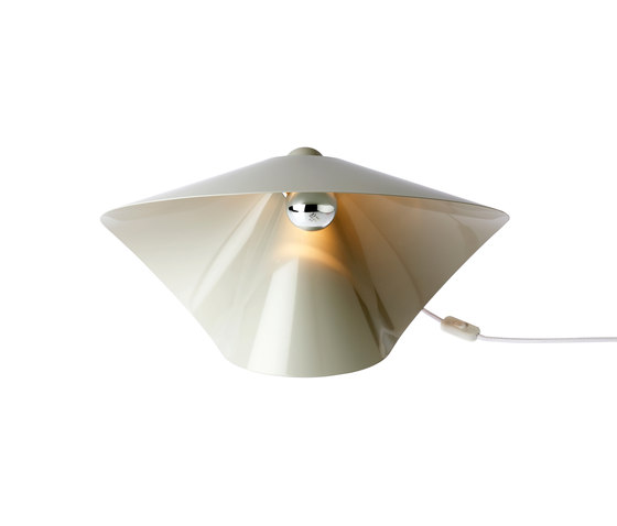 Nonne Table lamp | Lámparas de sobremesa | designheure