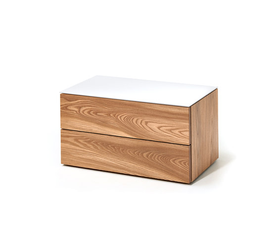 FLAT bedside table | Cabinets | Holzmanufaktur