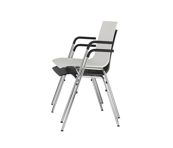 S 170 F | Chairs | Thonet