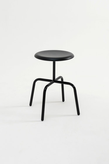 Herrenberger stool | Stools | Atelier Haußmann