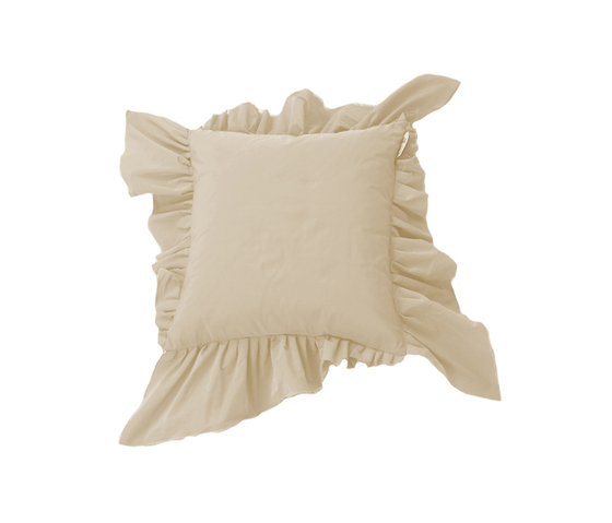 Brigitte cushion perla | Cushions | Poemo Design