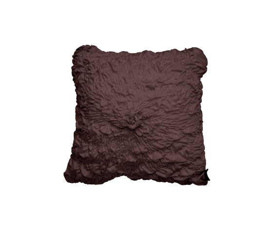 Corallo cushion carruba | Cushions | Poemo Design