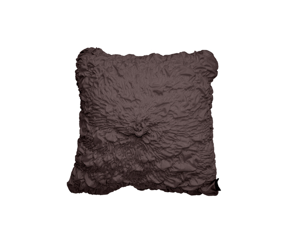 Corallo cushion cioccolato | Cushions | Poemo Design