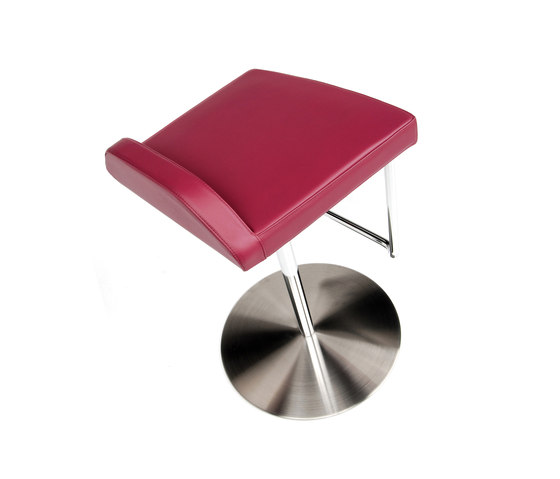 Gibson Chair | Bar stools | Via Della Spiga