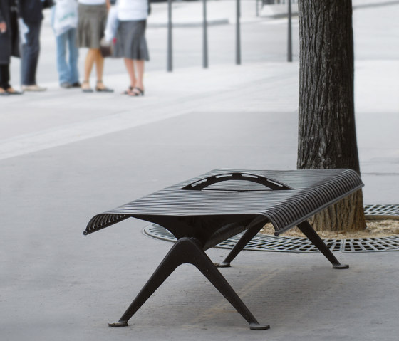 Porto Outdoor Bench | Benches | AREA