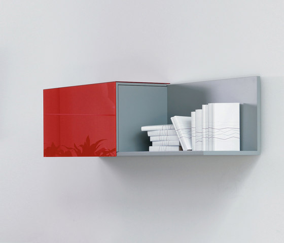Solitaire Wandboard-System | Cabinets | Euskirchen