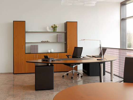 Ambiente Einrichtungsgruppe | Desks | Euskirchen