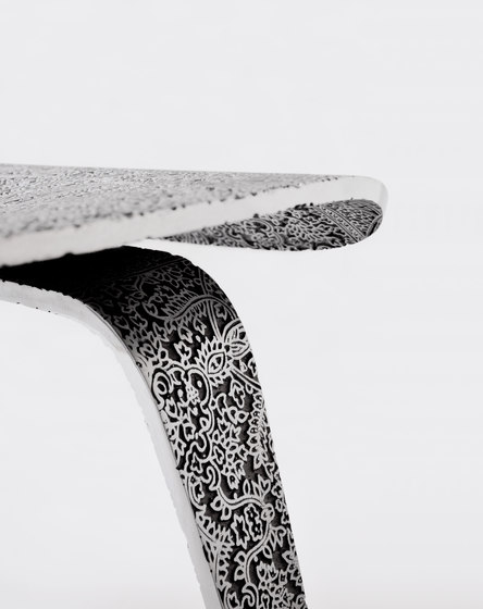 Ethno-Eames aluminium | Stühle | I + I