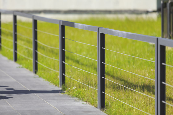 lotlimit | Railing with wires | Railings / Barriers | mmcité