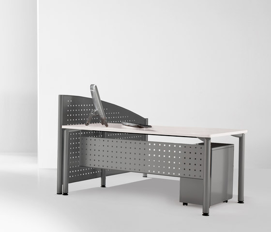 K-Line | Desks | Famo