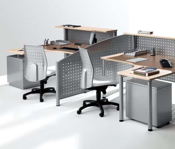 K-Line | Desks | Famo