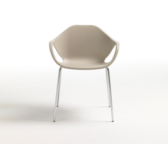 Nina Chair | Stühle | Marelli