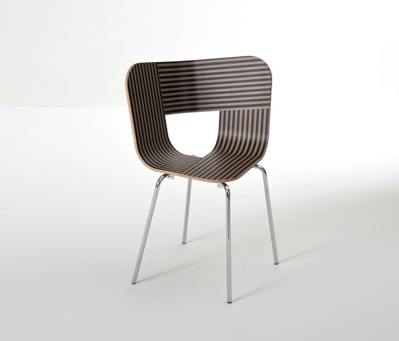 Tria Metal Chair | Chairs | Colé