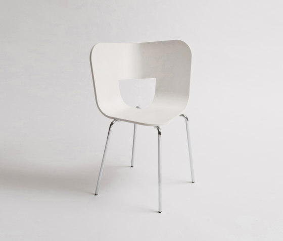 Tria Metal Chair | Chaises | Colé