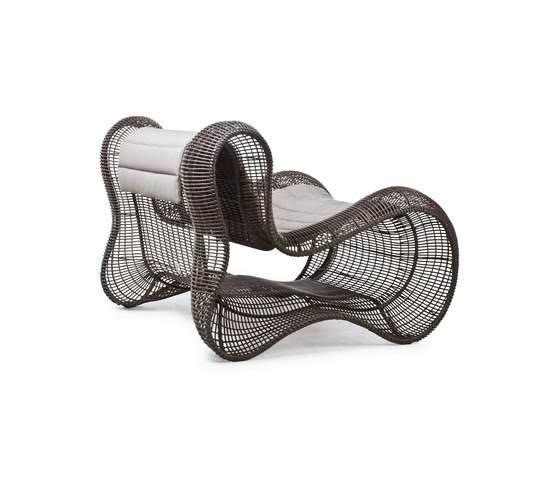 Pigalle Easy Armchair | Poltrone | Kenneth Cobonpue