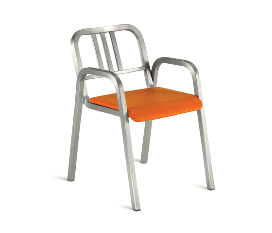 Nine-0™ Stacking armchair | Stühle | emeco