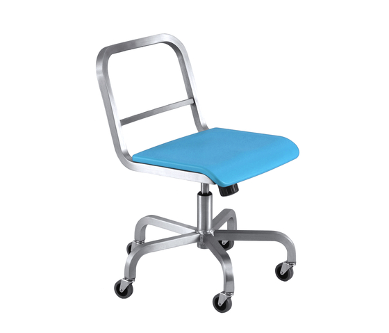 Nine-0™ Swivel chair | Bürodrehstühle | emeco